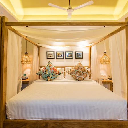 Swosti Chilika Resort Kanaipur Exteriör bild
