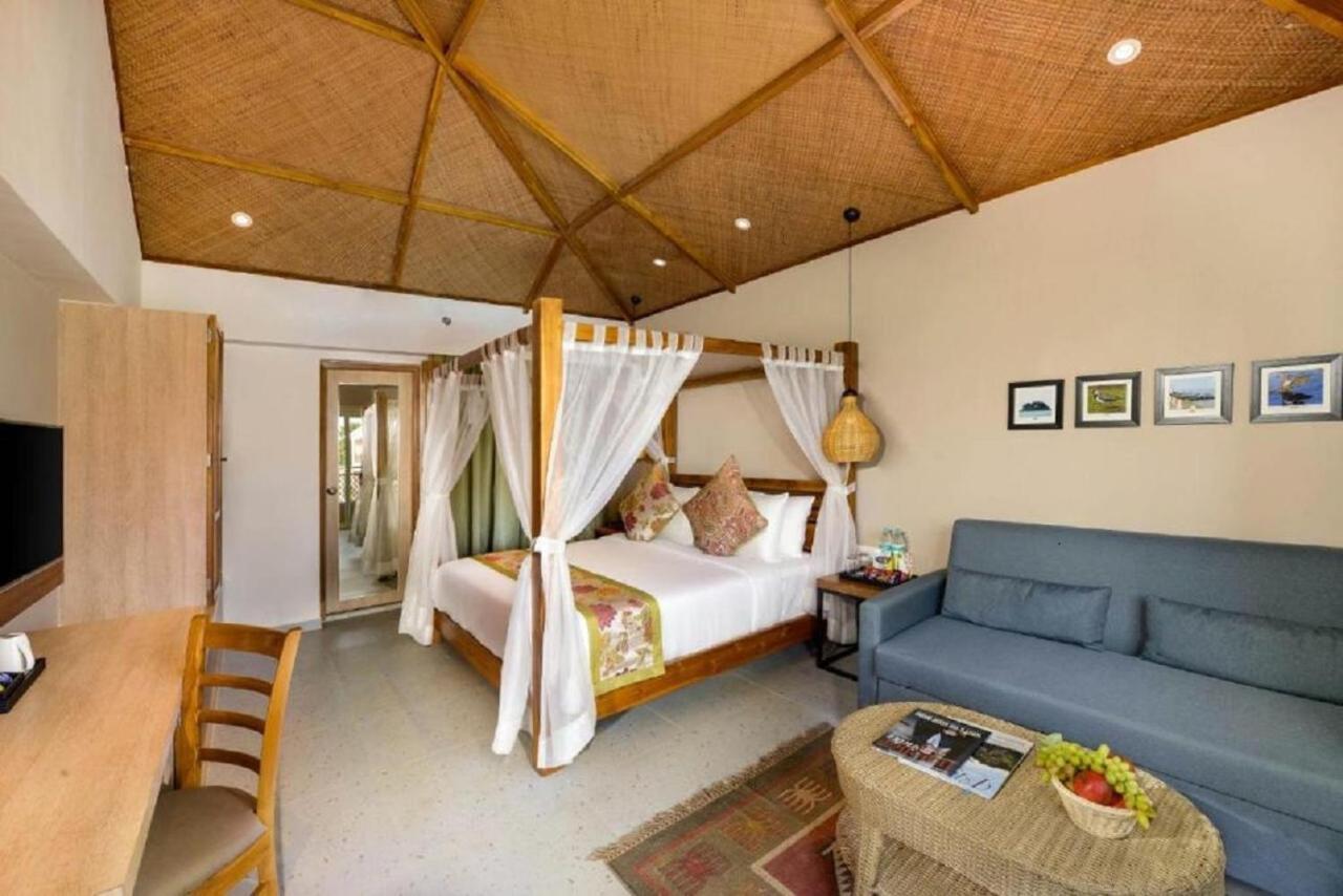 Swosti Chilika Resort Kanaipur Exteriör bild