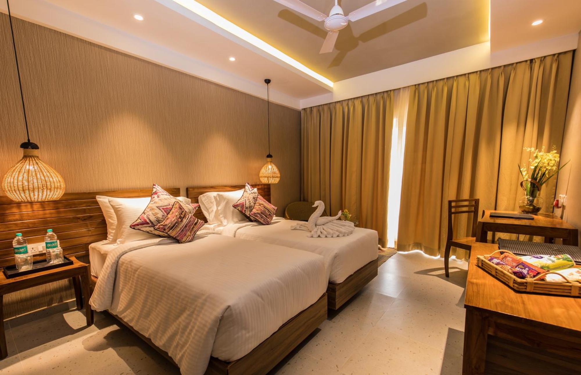 Swosti Chilika Resort Kanaipur Exteriör bild