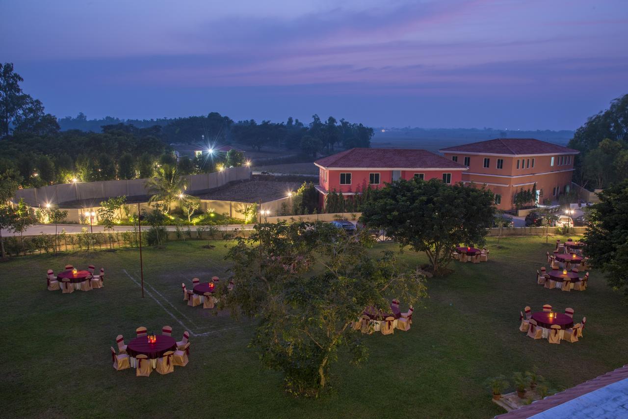 Swosti Chilika Resort Kanaipur Exteriör bild