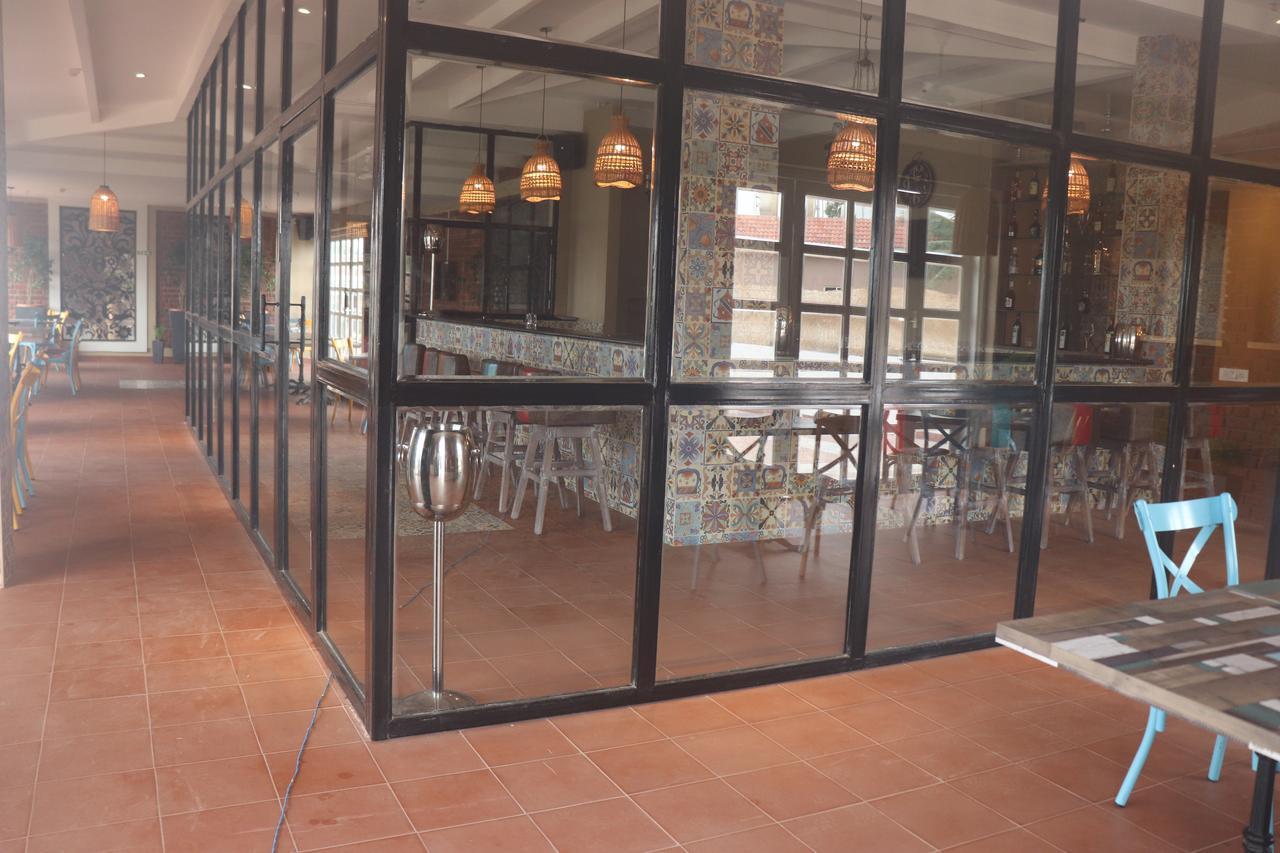 Swosti Chilika Resort Kanaipur Exteriör bild
