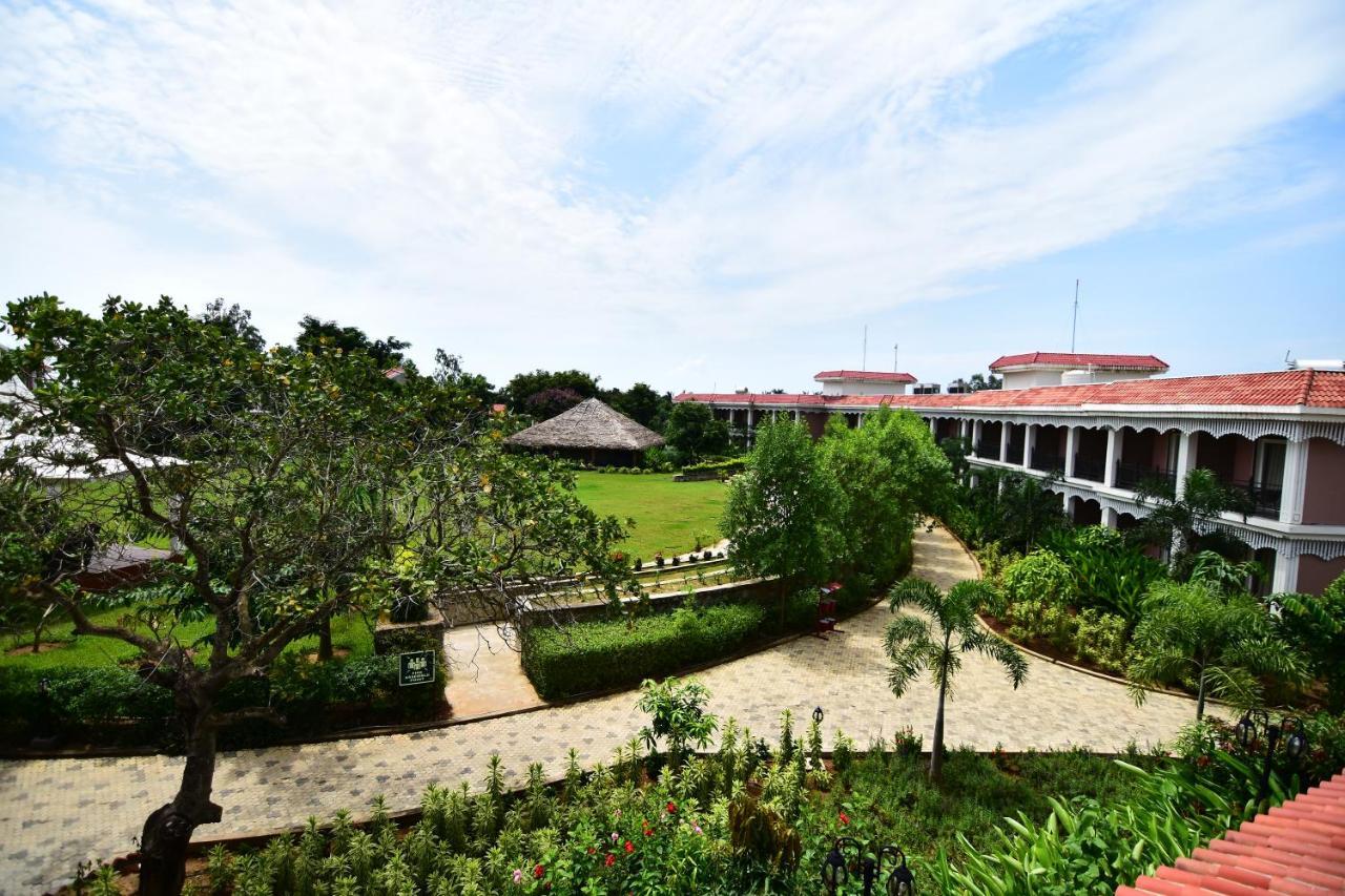 Swosti Chilika Resort Kanaipur Exteriör bild