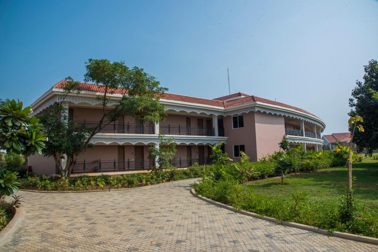 Swosti Chilika Resort Kanaipur Exteriör bild